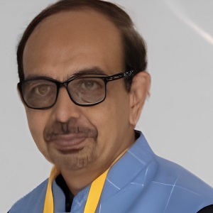 Dr. Naresh Paliwal